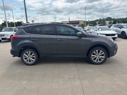 Used 2015 Toyota RAV4 Limited w/ Technology Package AWD/4WD image 4