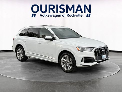 Used 2022 Audi Q7 3.0T Premium Plus w/ Premium Plus Package AWD/4WD image 1