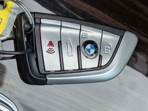 Used 2018 BMW 540i RWD image 33