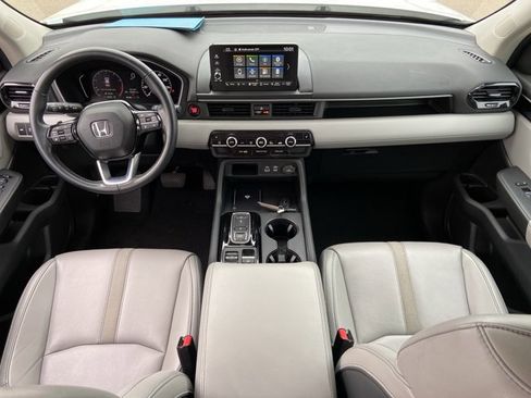 Used 2025 Honda Pilot EX-L image 51