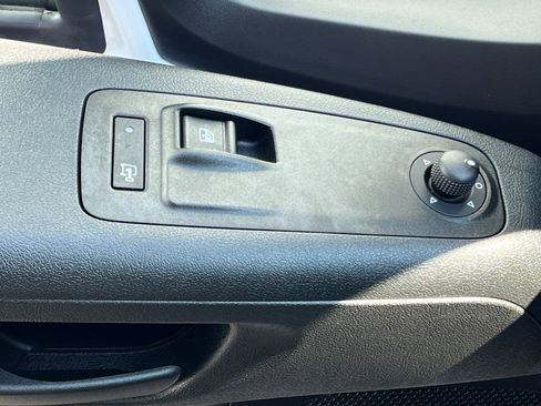 Used 2024 RAM ProMaster 3500 w/ Delivery Van Package image 33