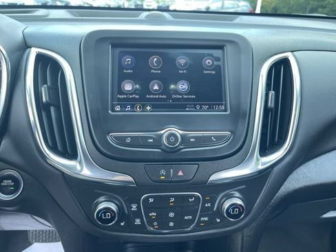 Used 2024 Chevrolet Equinox LT FWD image 13
