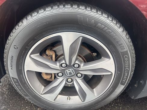 Used 2018 Honda Odyssey Touring image 16