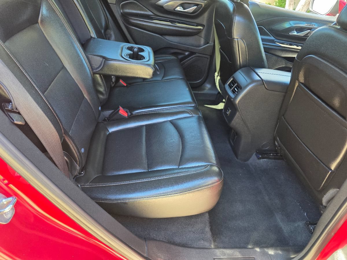 Used 2020 GMC Terrain SLT w/ Preferred Package FWD image 40