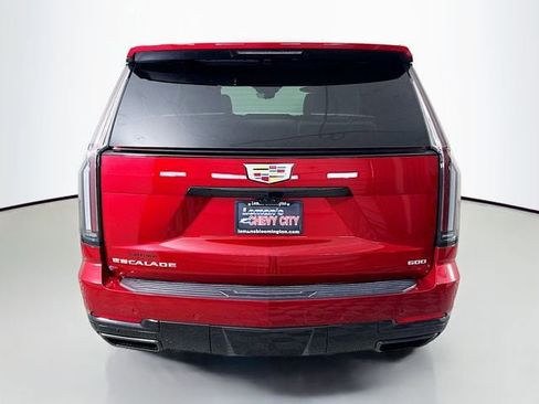 Used 2025 Cadillac Escalade Sport w/ LPO, Floor Liner Package AWD/4WD image 7