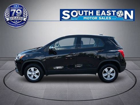 Used 2017 Chevrolet Trax LS AWD/4WD image 7
