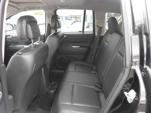Used 2015 Jeep Compass High Altitude AWD/4WD image 11