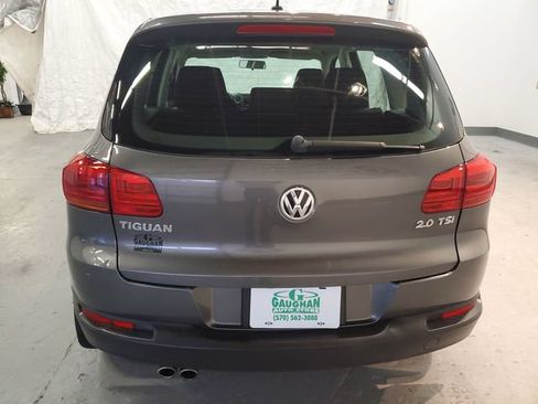 Used 2012 Volkswagen Tiguan S FWD image 5