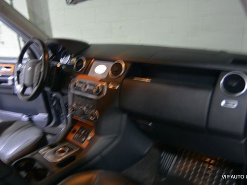Used 2015 Land Rover LR4 HSE image 12