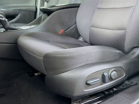 Used 2024 Chevrolet Malibu LT image 21