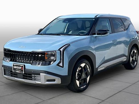 Used 2027 Kia Seltos S FWD image 2