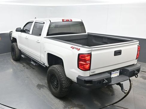 Used 2018 Chevrolet Silverado 1500 LT w/ All Star Edition AWD/4WD image 35