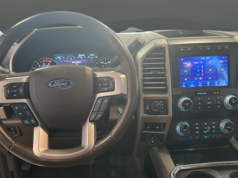 Used 2021 Ford F250 King Ranch w/ King Ranch Ultimate Package AWD/4WD image 11