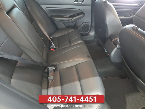 Used 2023 Nissan Altima 2.5 SR w/ SR Premium Package FWD image 24