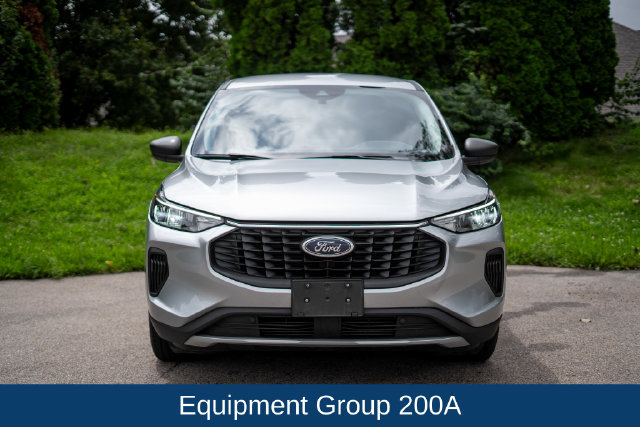 Used 2024 Ford Escape Active FWD image 2