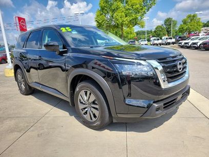 Certified 2025 Nissan Pathfinder S