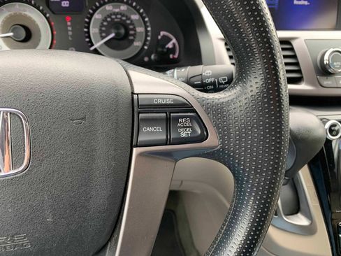 Used 2016 Honda Odyssey SE image 19