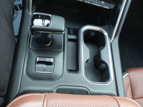 Certified 2024 GMC Sierra 1500 Denali Ultimate image 15