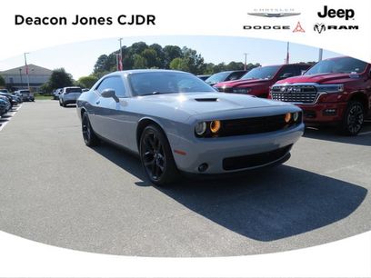 Used 2020 Dodge Challenger SXT w/ Blacktop Package