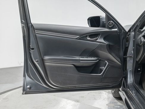 Used 2021 Honda Civic Sport image 12