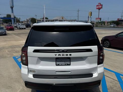 Used 2024 Chevrolet Tahoe Z71 w/ Luxury Package AWD/4WD image 6