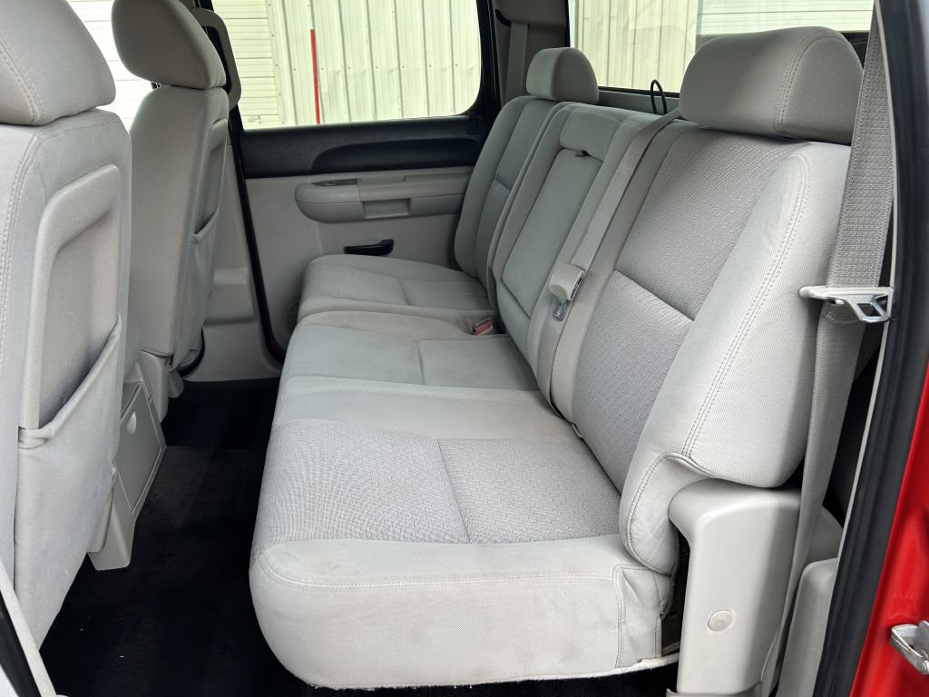Used 2011 Chevrolet Silverado 1500 LT RWD image 9