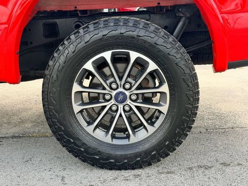 Used 2018 Ford F150 XLT w/ Equipment Group 301A Mid AWD/4WD image 26