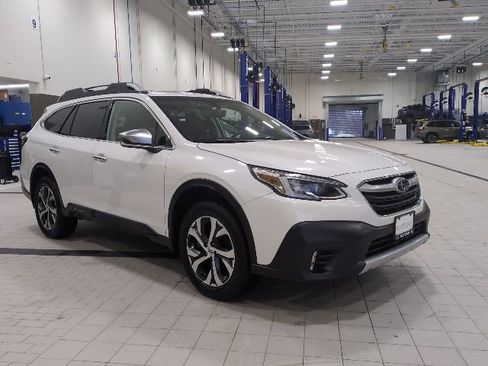 Certified 2022 Subaru Outback Touring XT image 1