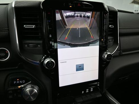 Used 2025 RAM 1500 Laramie image 18