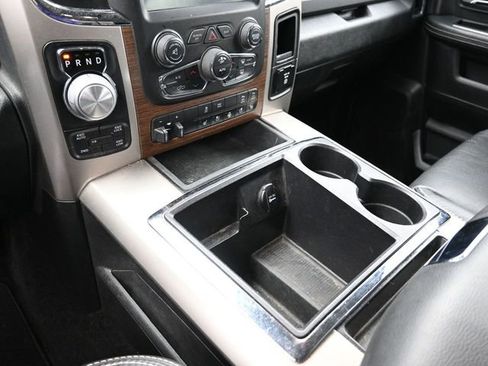 Used 2015 RAM 1500 Laramie w/ Convenience Group image 30