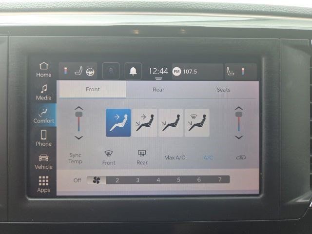 Used 2023 Chrysler Voyager LX FWD image 23