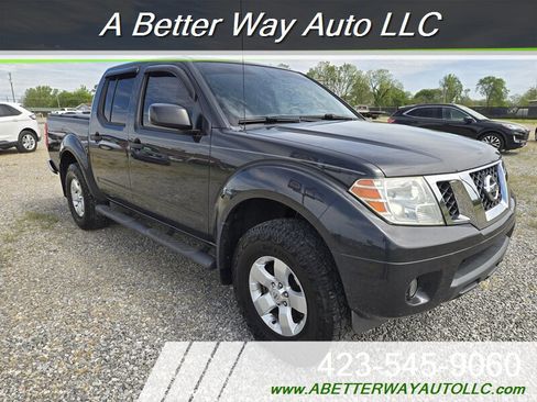 Used 2012 Nissan Frontier SV AWD/4WD image 4