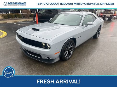 Used 2021 Dodge Challenger R/T w/ Blacktop Package image 8