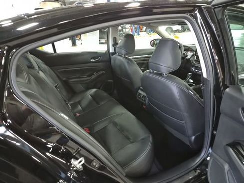 Used 2023 Nissan Altima 2.5 SL image 13