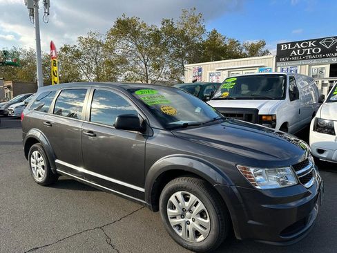 Used 2015 Dodge Journey American Value Package w/ Flexible Seating Group image 1