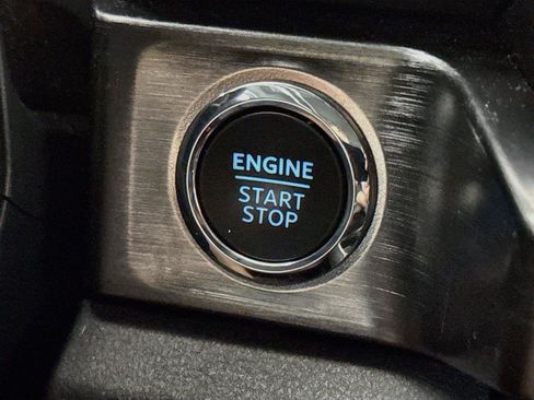 Used 2024 Ford F250 Lariat w/ Lariat Ultimate Package AWD/4WD image 15