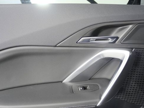 Used 2025 BMW X1 xDrive28i image 13