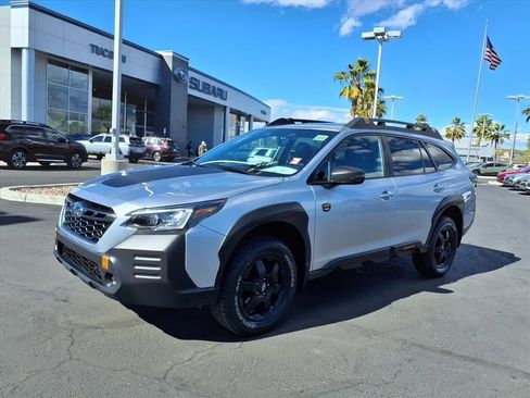 Used 2023 Subaru Outback Wilderness image 11