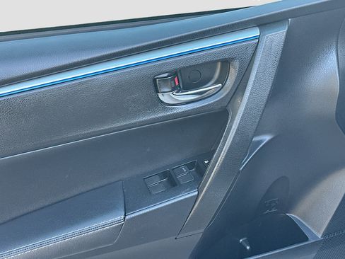 Used 2016 Toyota Corolla S image 16