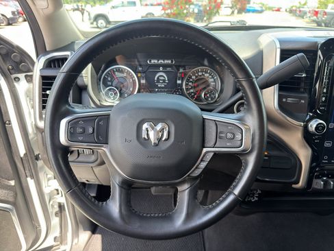 Used 2024 RAM 2500 Laramie AWD/4WD image 14