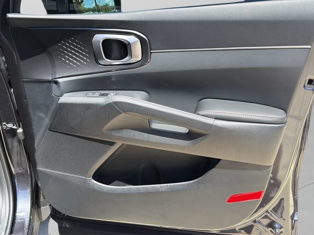 New 2026 Kia Sorento LX FWD image 31