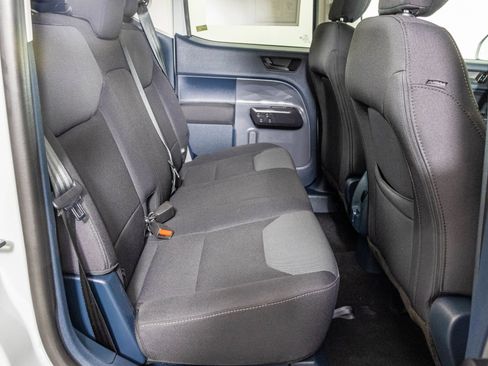 Used 2024 Ford Maverick XL image 38