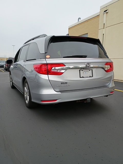 Used 2018 Honda Odyssey EX-L image 3