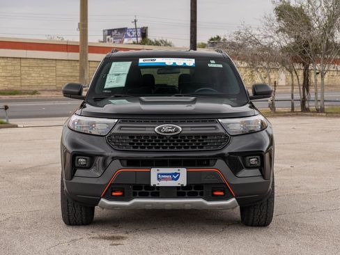 Used 2023 Ford Explorer Timberline image 2