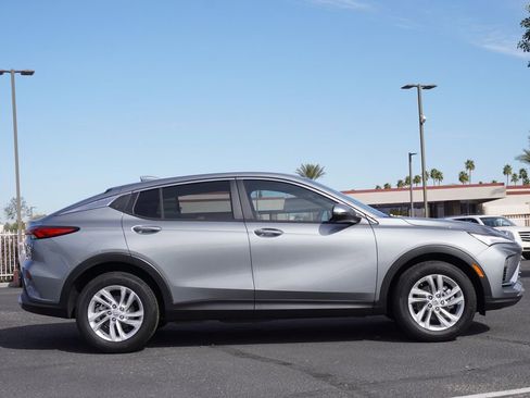 New 2026 Buick Envista Preferred w/ Convenience I Package image 2