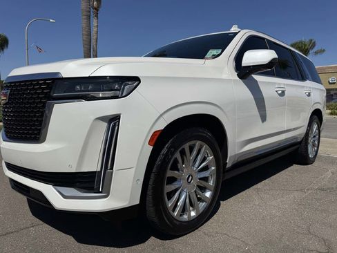 Used 2021 Cadillac Escalade Premium Luxury w/ Driver Assist Tech Package AWD/4WD image 14