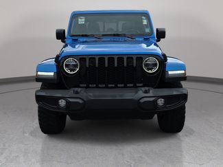 Used 2022 Jeep Gladiator Sport AWD/4WD video 2