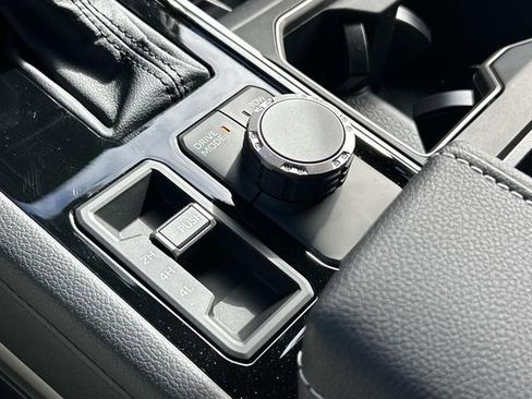 New 2026 Toyota Tundra Limited AWD/4WD image 29