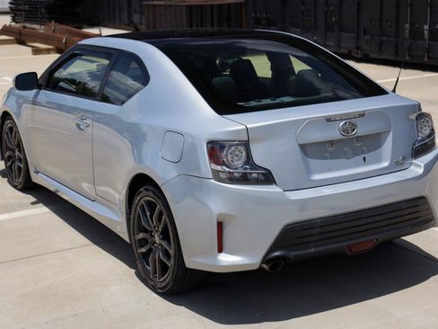 Used 2014 Scion tC 10 Series FWD image 5