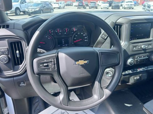 Used 2025 Chevrolet Silverado 1500 W/T RWD image 20